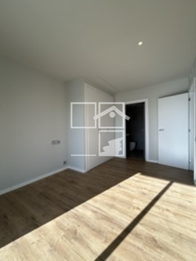 Local en calle Canigo 13, L'Hospitalet de Llobregat Barcelona